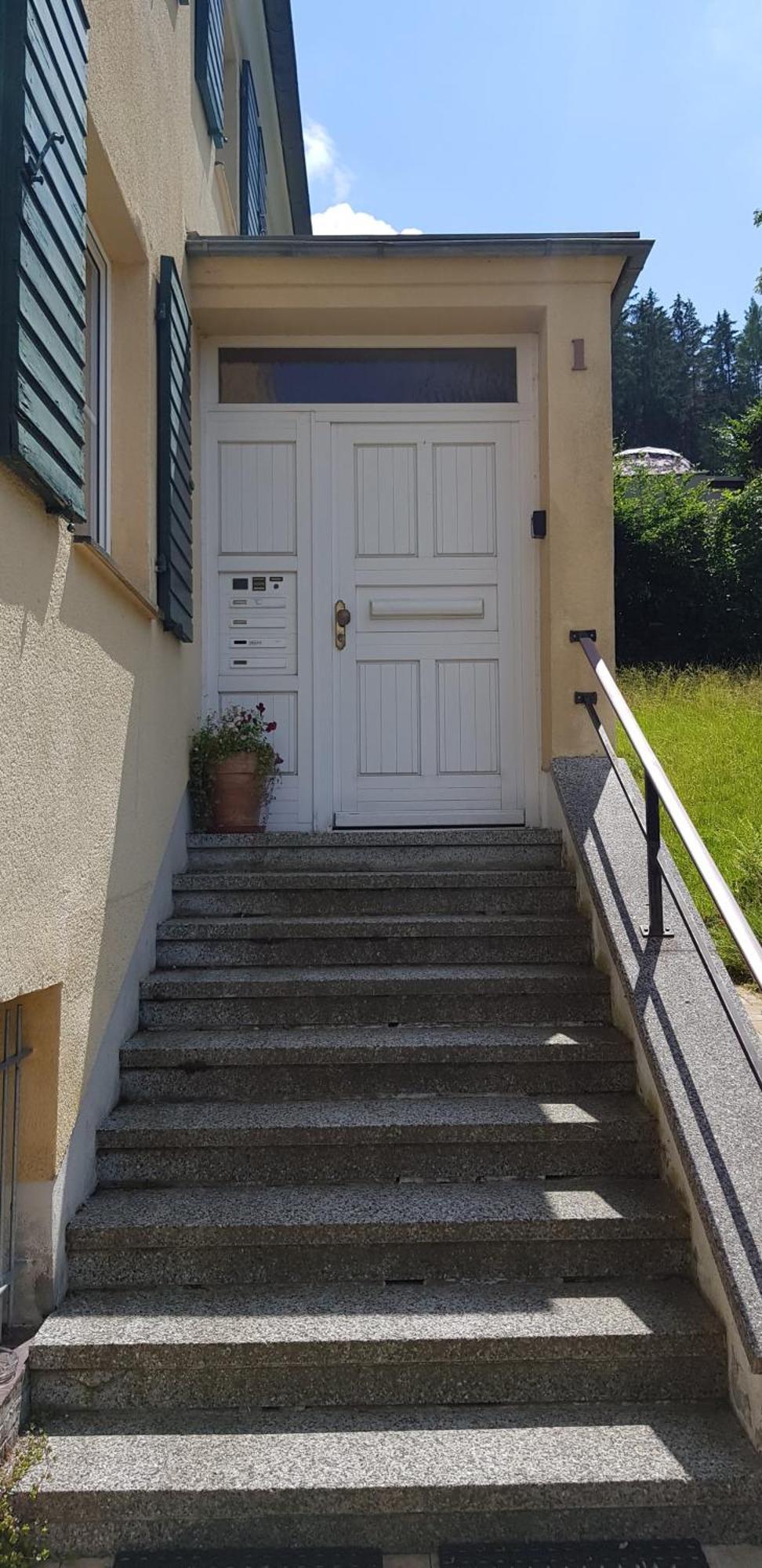 Ferienwohnungen Villa Goldbrunnen باد إلستر المظهر الخارجي الصورة